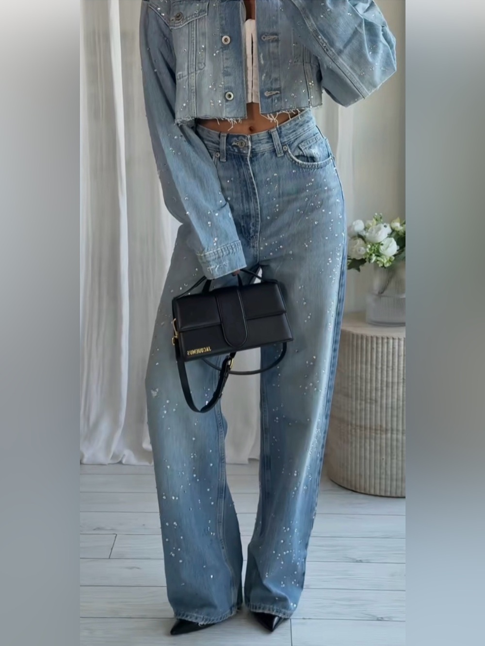 ZARA Straight Leg Rhinestone Blue Jeans Size 2
